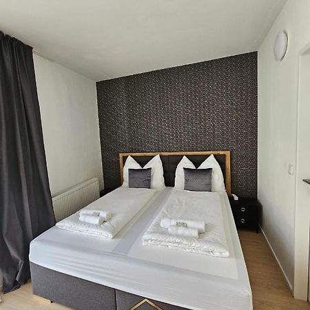 Bird Home Room 9 Klagenfurt am Woerthersee Dış mekan fotoğraf