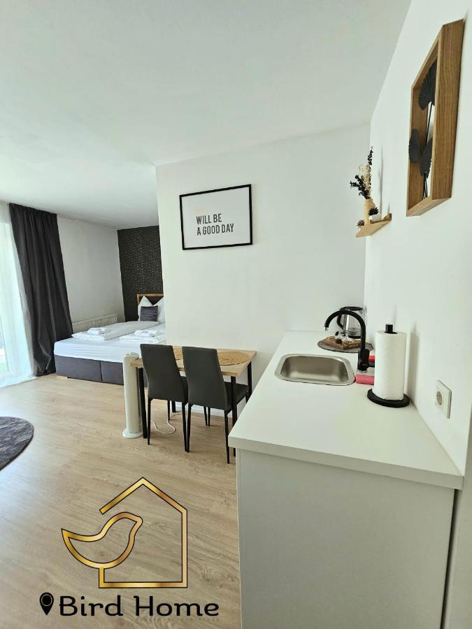 Bird Home Room 9 Klagenfurt am Woerthersee Dış mekan fotoğraf